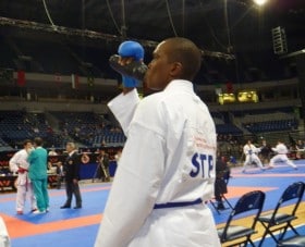Dekker Batista Conquista Medalha de Ouro e Prata na 9ª Copa Brasil de Karate