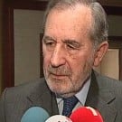 General Ramalho Eanes é o autor do prefácio do livro “Terra Firme”