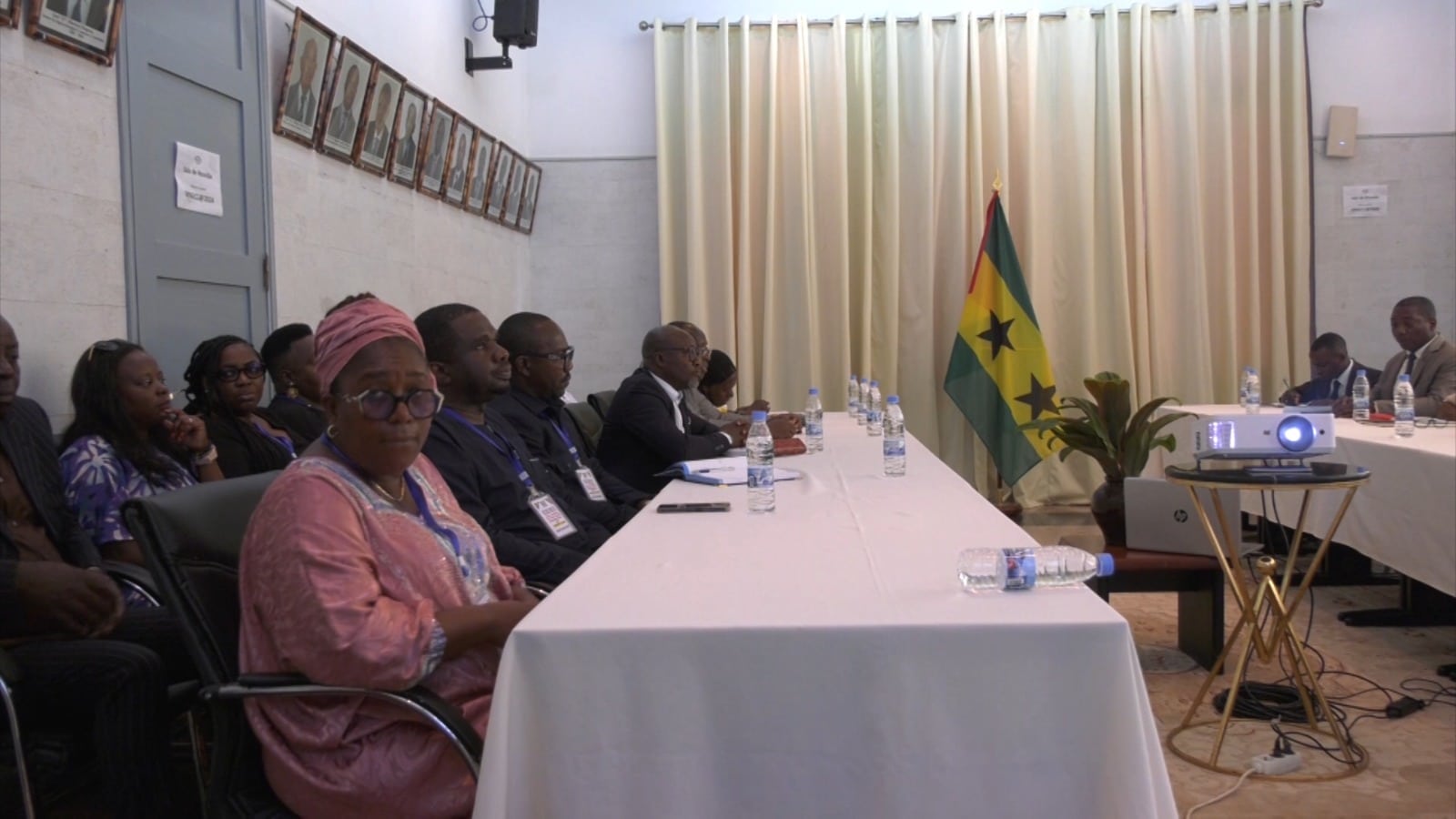 Os Camarões projectam ligação marítima para integrar STP no comércio com África